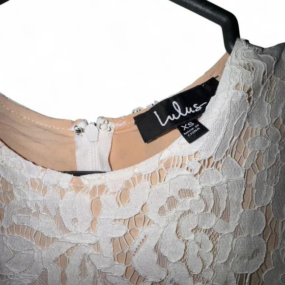 NWT Lulus White Lace Long Sleeve Bodycon Mini Dress XS - Picture 4 of 5